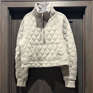 Lululemon Scuba Quilted Half-Zip
